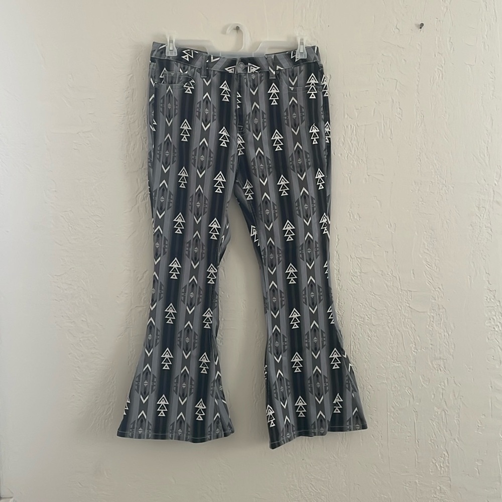 Western Bell Bottom Jeans